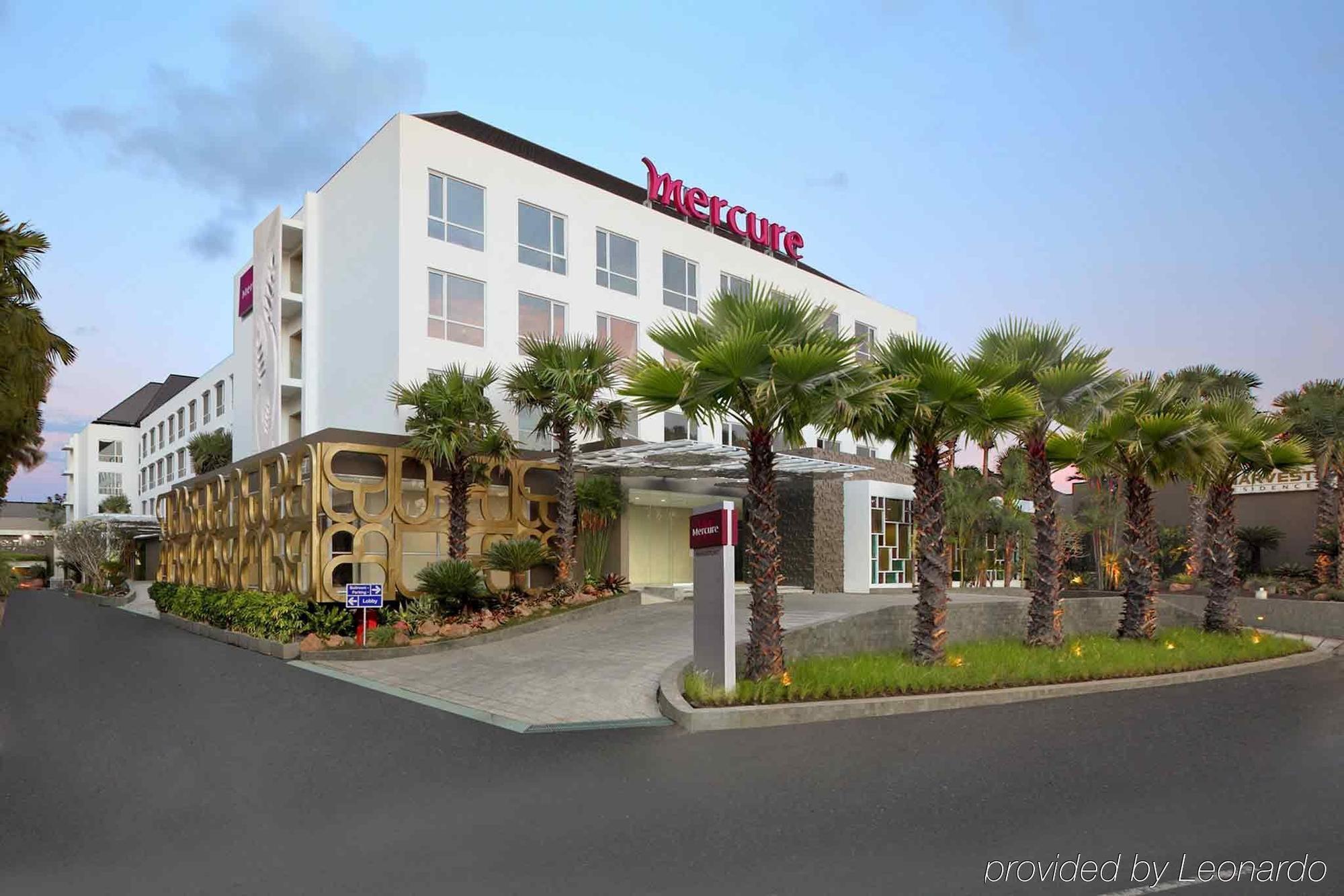 Harvestland Hotel Bali กูตา ภายนอก รูปภาพ