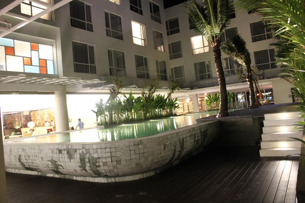 Fairfield By Marriott Bali Kuta Ngurah Rai กูตา ภายนอก รูปภาพ