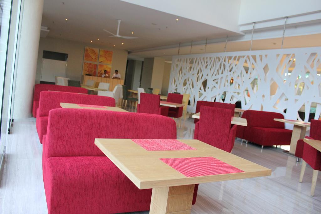 Harvestland Hotel Bali กูตา ภายนอก รูปภาพ