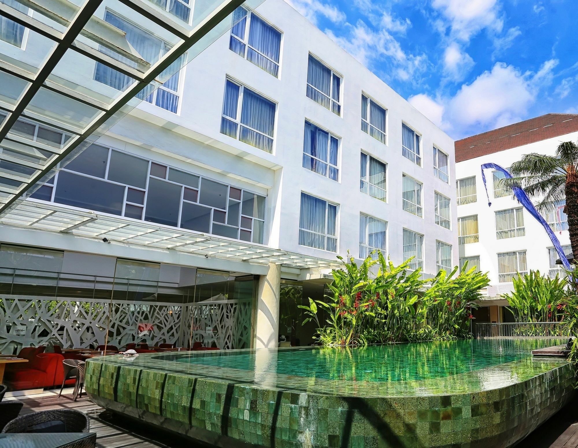 Harvestland Hotel Bali กูตา ภายนอก รูปภาพ